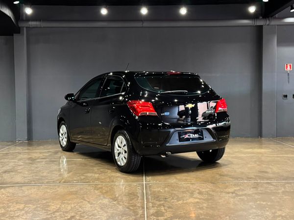 Chevrolet Onix Hatch LT 1.4 8V Flexpower 5P Mec. - foto 9