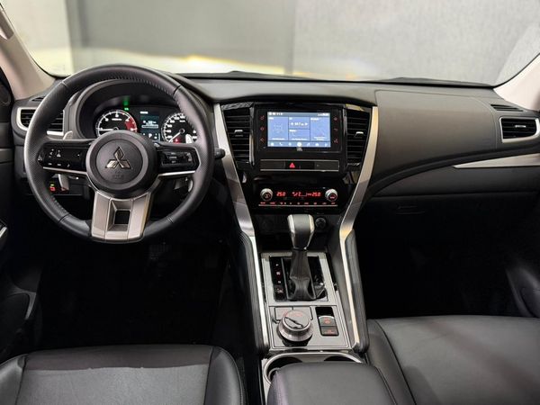 Mitsubishi Pajero Sport Hpe 2.4 4X4 Diesel Automático - foto 11