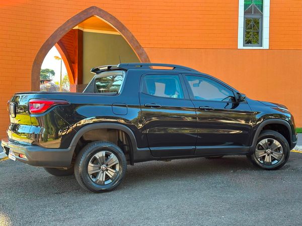 Fiat Toro Freedom 1.8 16V Flex Automático - foto 11