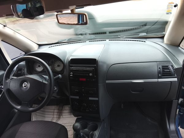 Fiat Idea Elx 1.4 MPI Fire Flex 8V 5P - foto 7