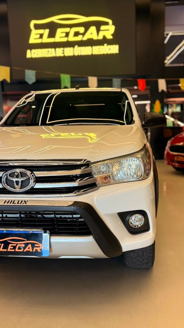 Toyota Hilux Cd 4X4 2.8 Diesel Mec - foto 11