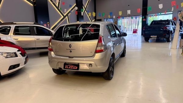 Renault Sandero Expression Hi Flex 1.6 8V 5P - foto 11