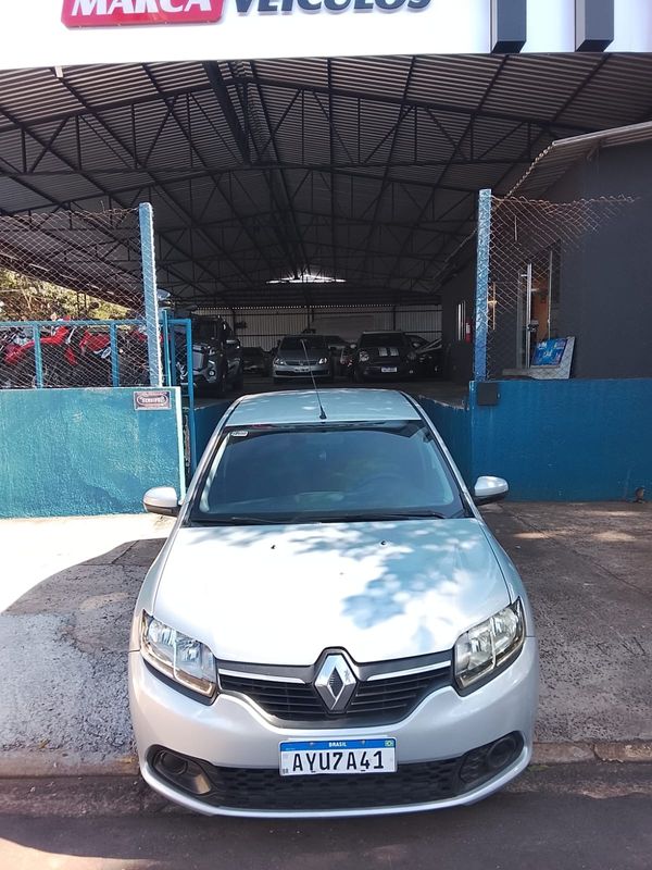 Renault Logan Expression Hi Flex 1.6 8V 4P - foto 11