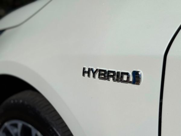 Toyota Corolla Altis Premium Hybrid 1.8 Flex Automático - foto 9