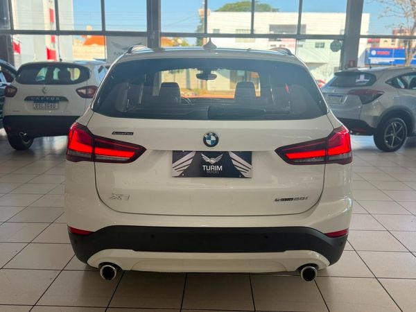 BMW X1 Sdrive 20i 2.0 2.0 Tb Acti.flex Aut. - foto 11