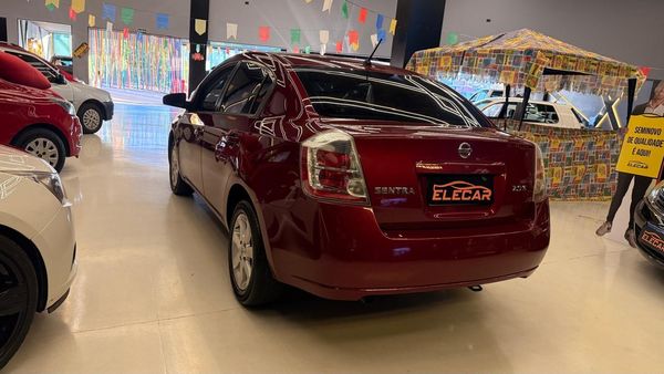 Nissan Sentra S 2.0 2.0 Flex Fuel 16V Automático - foto 5
