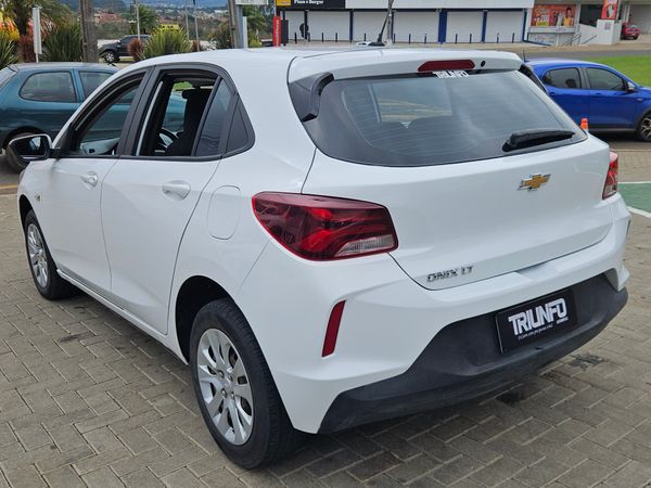 Chevrolet Onix Hatch LT 1.0 12V Flex 5P Mec - foto 7