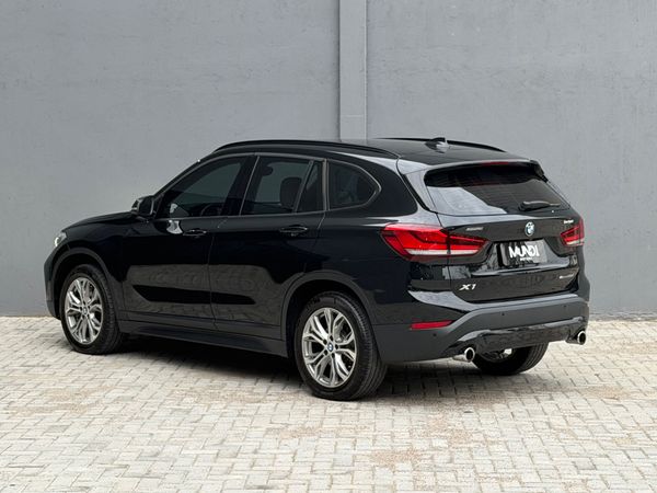 BMW X1 Sdrive 20i 2.0 2.0 Tb Acti.flex Aut. - foto 9