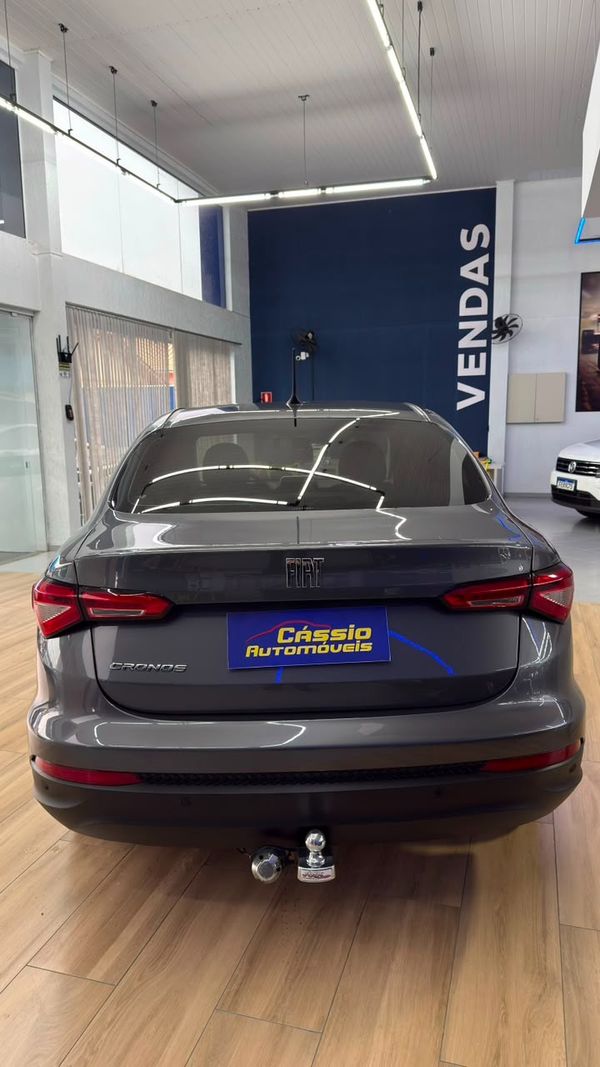 Fiat Cronos 1.3 8V Flex - foto 11