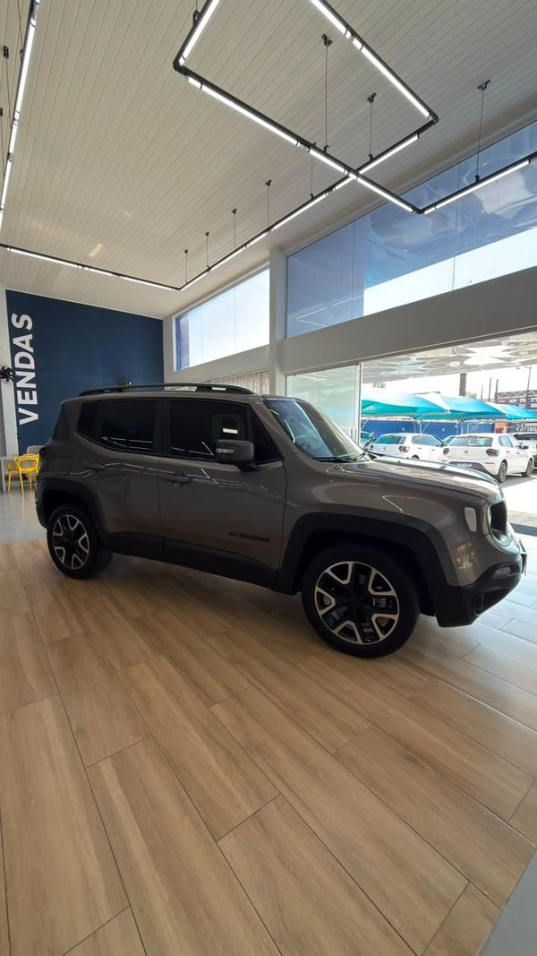Jeep Renegade Longitude 1.8 4X2 Flex 16V Aut. - foto 7
