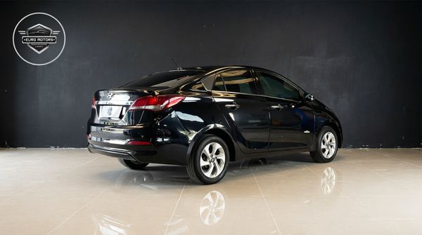 Hyundai HB20 Premium 1.6 Flex 16V Automático - foto 7