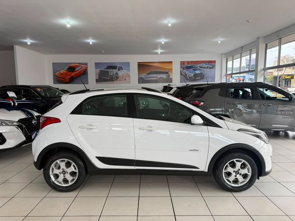 Hyundai HB20X Premium 1.6 Flex 16V Automático - foto 7