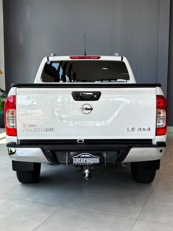 Nissan Frontier Le Cd 4X4 2.3 Bi Tb Diesel Automático - foto 11