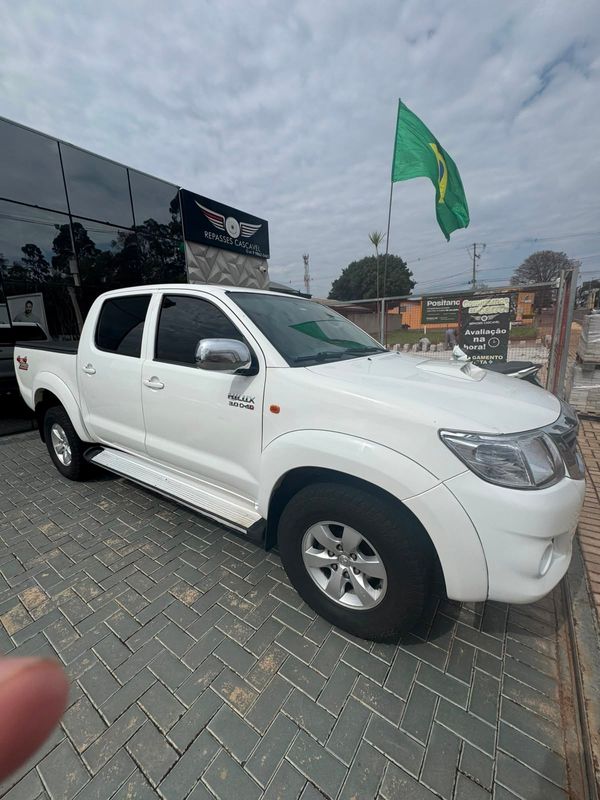 Toyota Hilux Cd Sr D4 D 4X4 3.0 TDI Dies Automático - foto 9