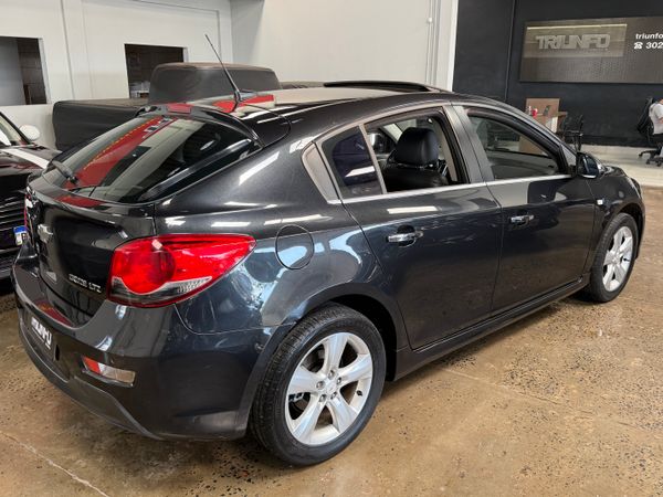 Chevrolet Cruze Hb Sport LTZ 1.8 16V Flexp. 5P Automático - foto 7