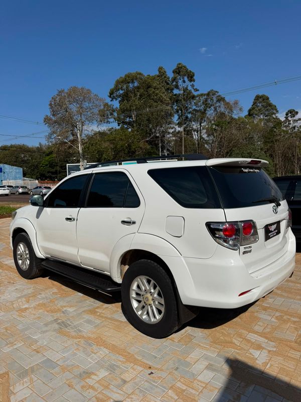 Toyota SW4 Sr 4X2 2.7 2.7 Flex 16V Mec - foto 9