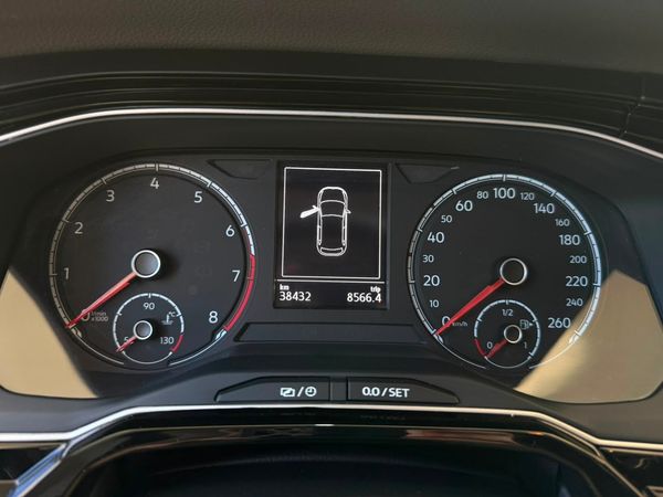 Volkswagen Polo Comfort 200 TSI 1.0 Flex 12V Automático - foto 9