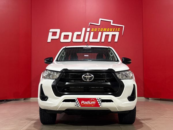 Toyota Hilux Cd 4X4 2.8 Diesel Mec. - foto 5