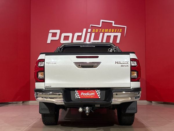 Toyota Hilux Cd Srx 4X4 2.8 TDI 16V Diesel Aut. - foto 9