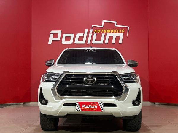 Toyota Hilux Cd Srx 4X4 2.8 TDI 16V Diesel Aut. - foto 5