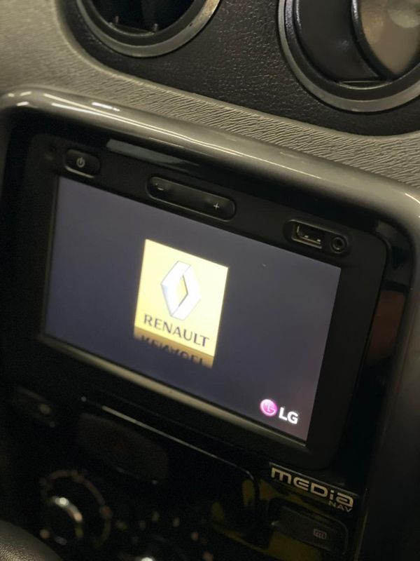 Renault Duster Techroad 2.0 Hi Flex 16V Automático - foto 7