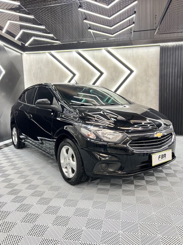 Chevrolet Onix Hatch LT 1.4 8V Flexpower 5P Mec - foto 9