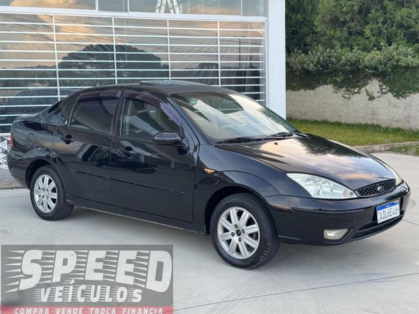 Ford Focus Ghia Sed 2.0 16V 2.0 16V Flex Automático - foto 5