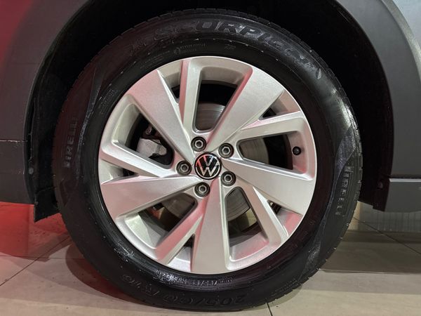 Volkswagen Nivus Comfortline 1.0 200 TSI Flex Aut. - foto 11