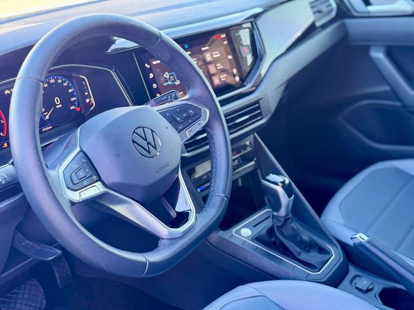 Volkswagen Nivus Highline 1.0 200 TSI Flex Aut. - foto 9