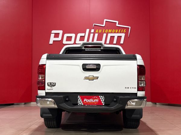 Chevrolet S10 P Up H.country 2.8 4X4 Cd Dies.aut. - foto 9