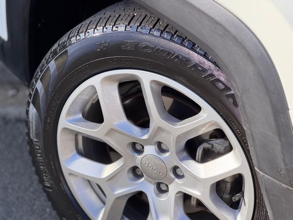Jeep Renegade Longitude 1.8 4X2 Flex 16V Aut. - foto 9