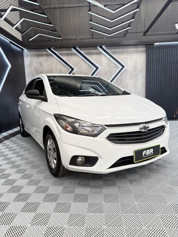 Chevrolet Onix Hatch LT 1.0 8V Flexpower 5P Mec - foto 7