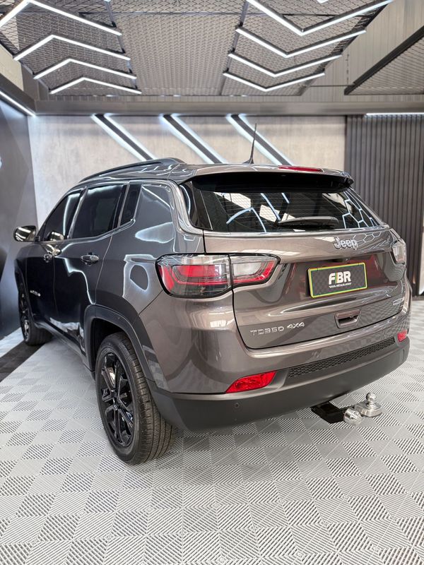 Jeep Compass Long Td 350 2.0 4X4 Diesel Automático - foto 11