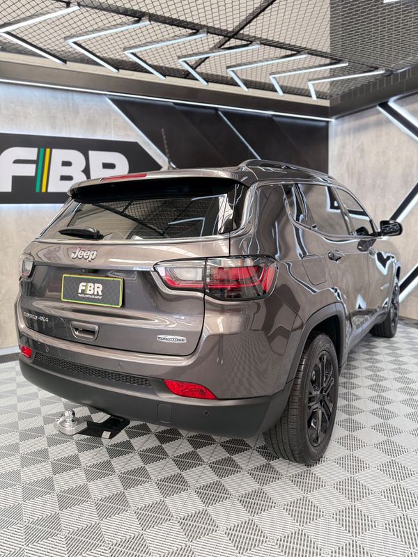Jeep Compass Long Td 350 2.0 4X4 Diesel Automático - foto 9