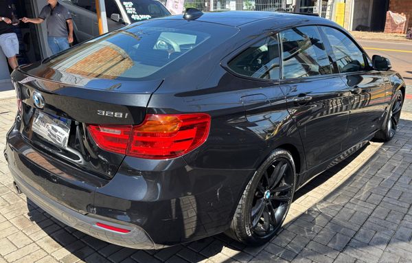 BMW 328ia GT M Sport 2.0 Turbo 16V 245cv 5P - foto 7