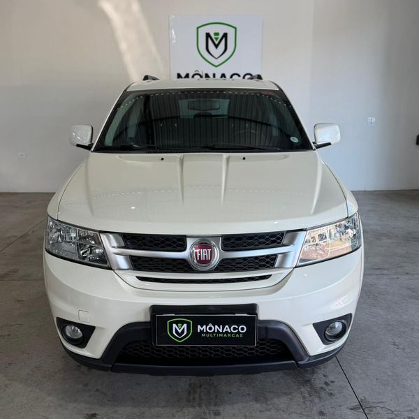 Fiat Freemont 2.4 16V 5P Automático - foto 7