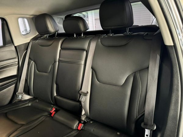 Jeep Compass Long Td 350 2.0 4X4 Diesel Automático - foto 11