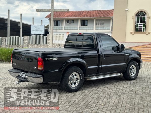 Ford F-250 XLT 3.9 4X2 Diesel Tb - foto 9