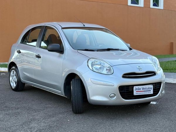 Nissan March 1.0 16V Flex Fuel 5P - foto 7