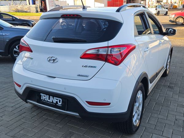 Hyundai HB20X Premium 1.6 Flex 16V Automático - foto 7