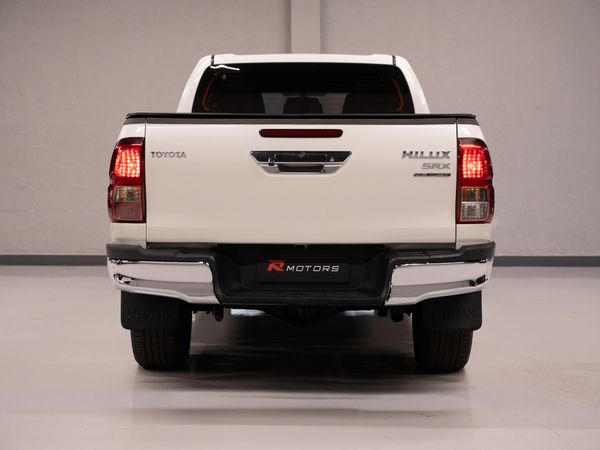 Toyota Hilux Cd Srx 4X4 2.8 TDI 16V Diesel Automático - foto 11