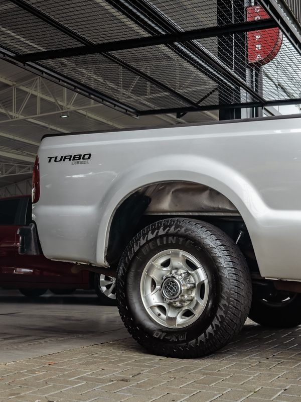 Ford F-250 Xl 4.2 Turbo Diesel - foto 11
