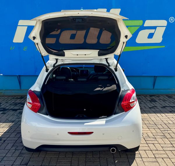 Peugeot 208 Griffe 1.6 Flex 16V 5P Mec. - foto 11