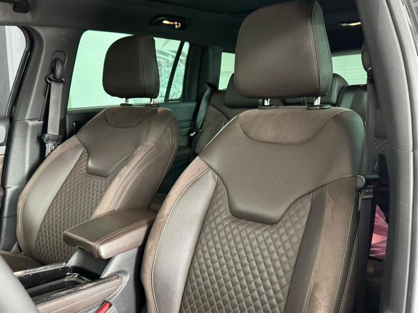 Jeep Commander Overl Td380 2.0 4X4 Die Automático - foto 11