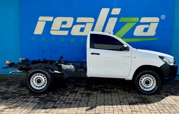 Toyota Hilux Cs 4X4 2.8 TDI Diesel Mec - foto 7