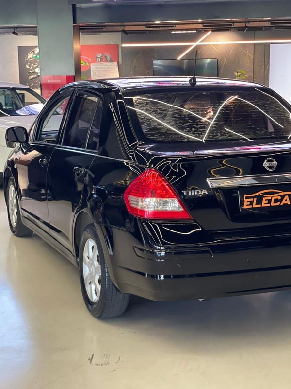 Nissan Tiida Sedan 1.8 16V Flex Fuel 4P Automático - foto 7