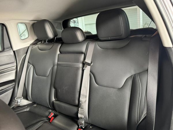Jeep Compass Long T270 1.3 Tb 4X2 Flex Automático - foto 11