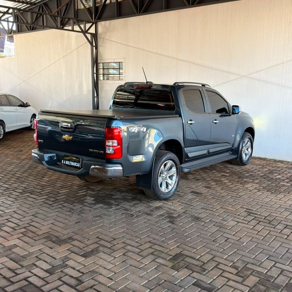 Chevrolet S10 Pick Up LTZ 2.8 TDI 4X4 Cd Dies Automático - foto 9