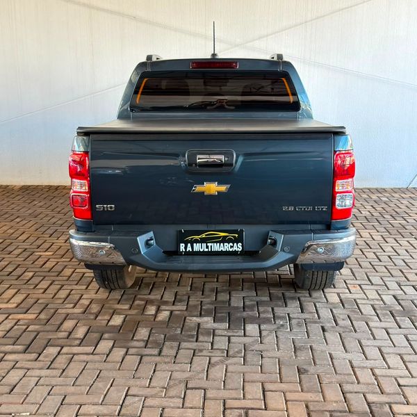 Chevrolet S10 Pick Up LTZ 2.8 TDI 4X4 Cd Dies Automático - foto 11