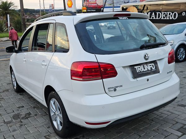 Volkswagen SpaceFox 1.6 Trendline I Mot T Flex 8V - foto 9